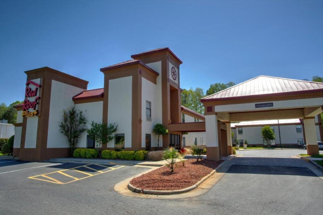 Red Roof Plus Henderson Bagian luar foto
